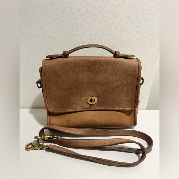 RARE Vintage Coach Court Bag in Burnished Glove Tan Leather - Picture 3 of 16
